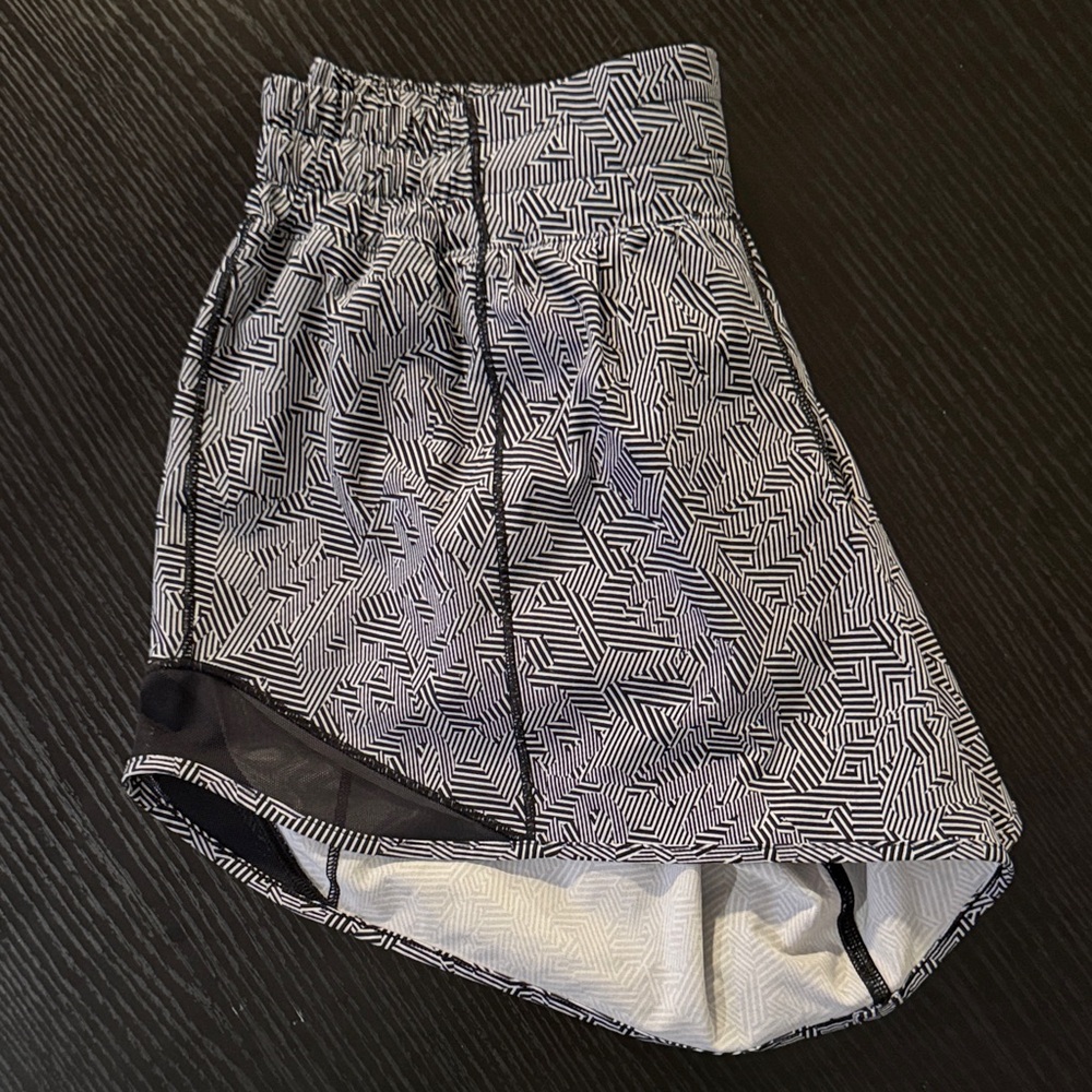 lululemon athletica Black and White Geometric Athletic Shorts - Picture 3 of 8